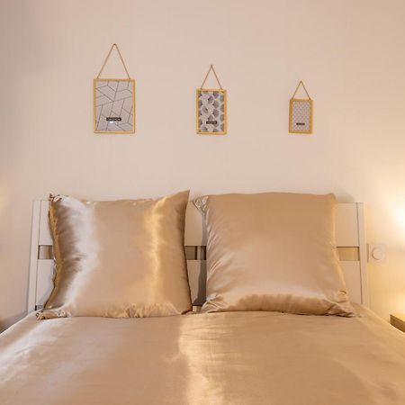 Le Coin Du Bonheur Apartment Нант Екстериор снимка