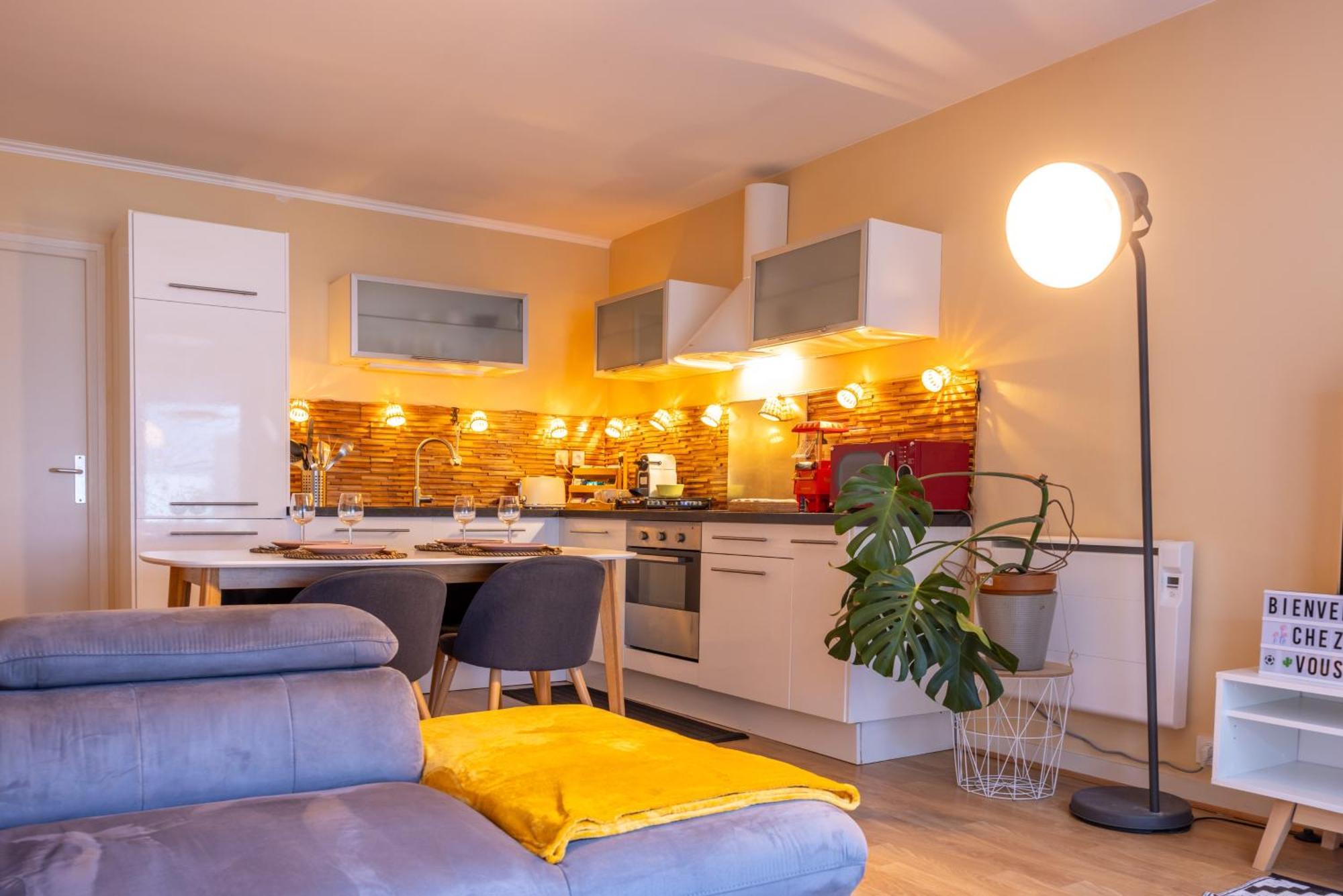 Le Coin Du Bonheur Apartment Нант Екстериор снимка