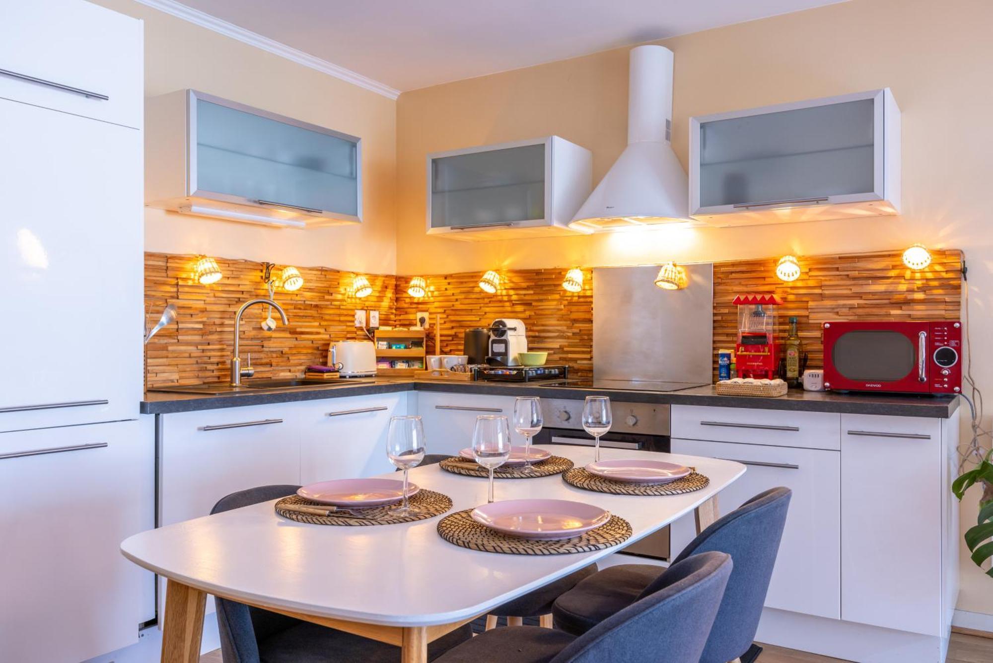 Le Coin Du Bonheur Apartment Нант Екстериор снимка