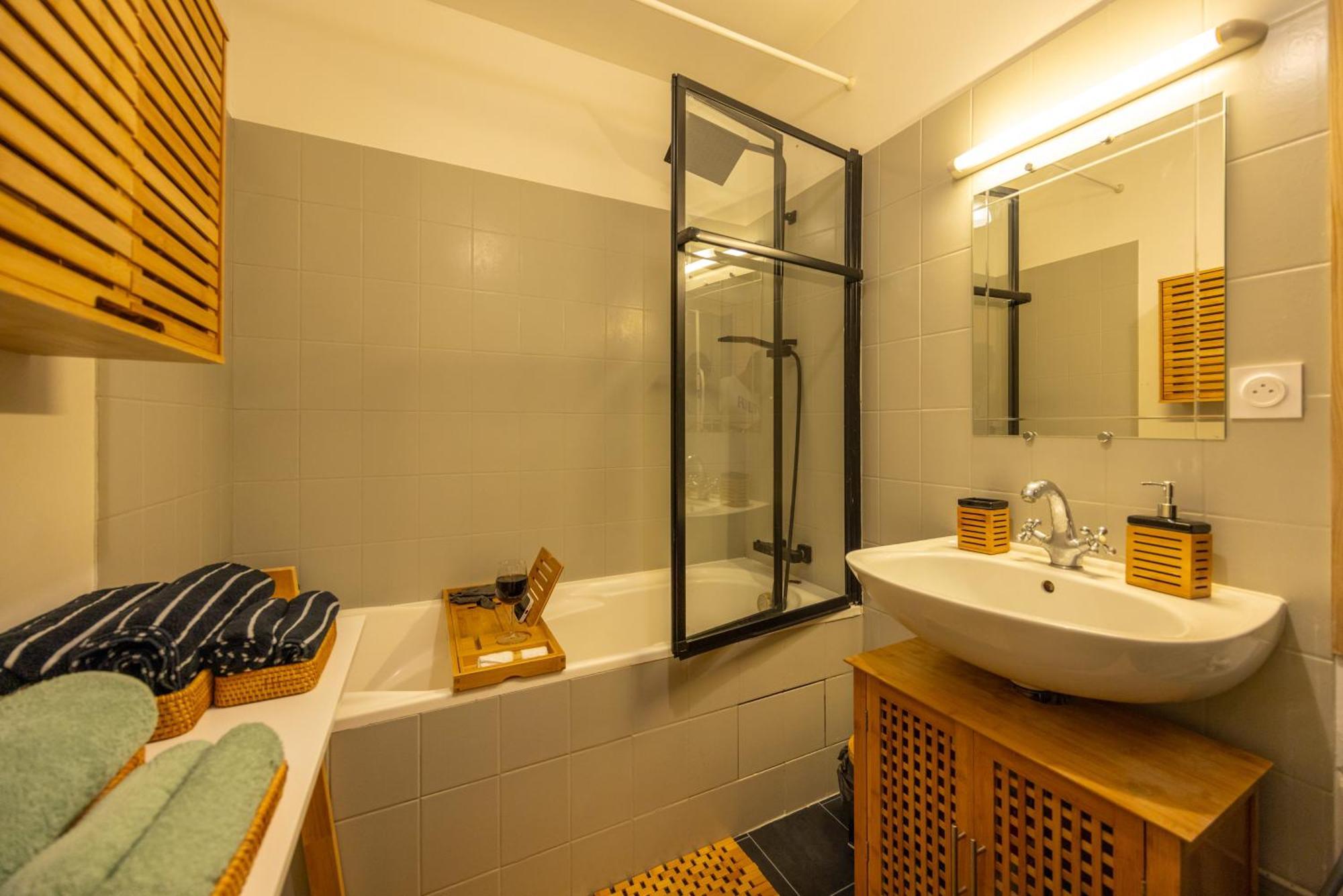 Le Coin Du Bonheur Apartment Нант Екстериор снимка