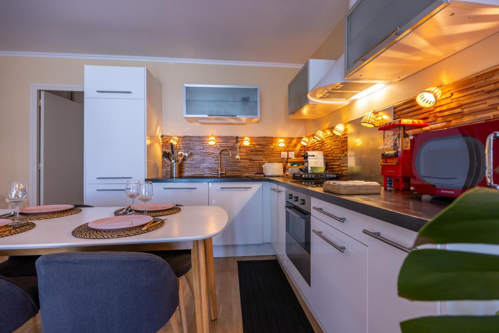 Le Coin Du Bonheur Apartment Нант Екстериор снимка
