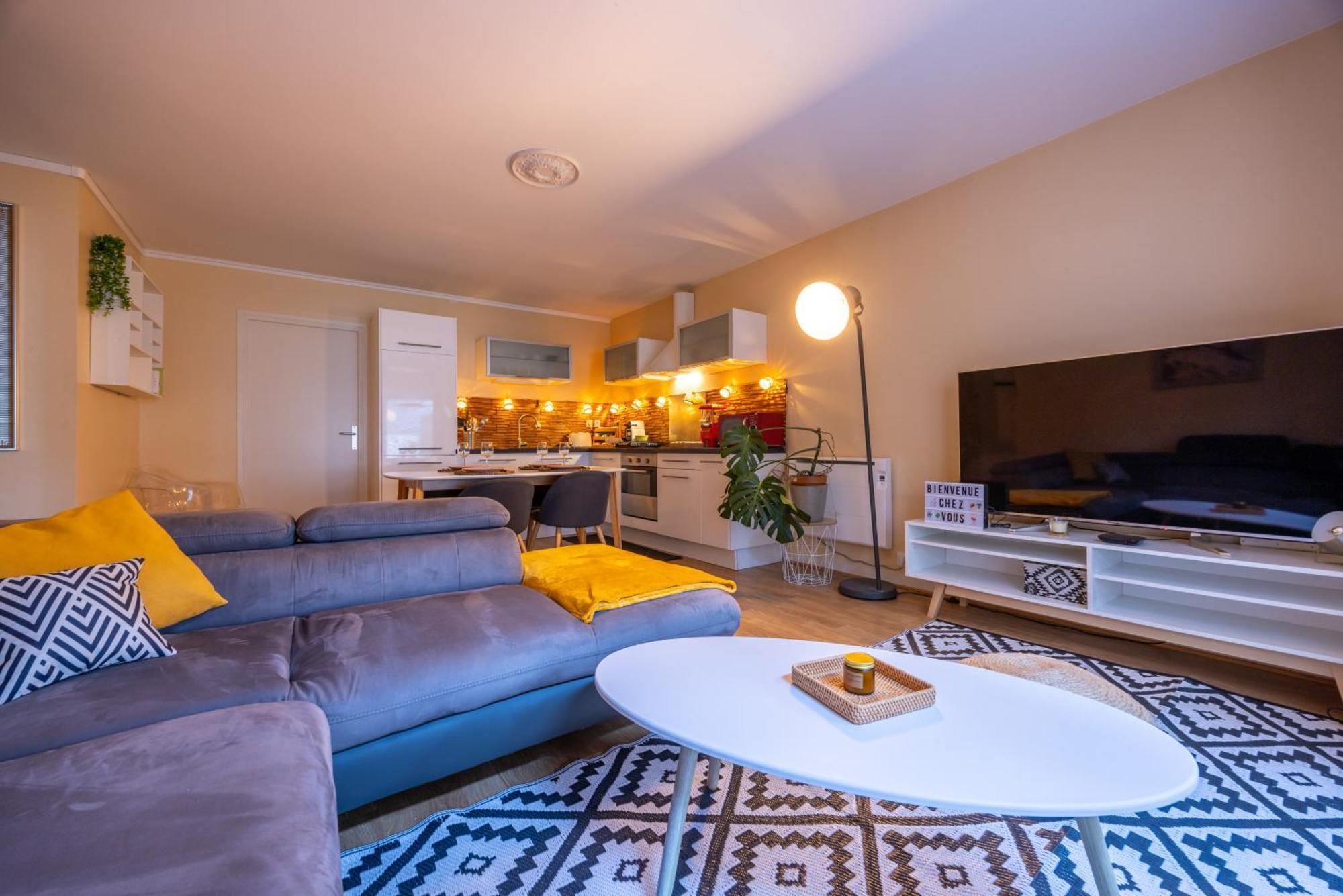 Le Coin Du Bonheur Apartment Нант Екстериор снимка