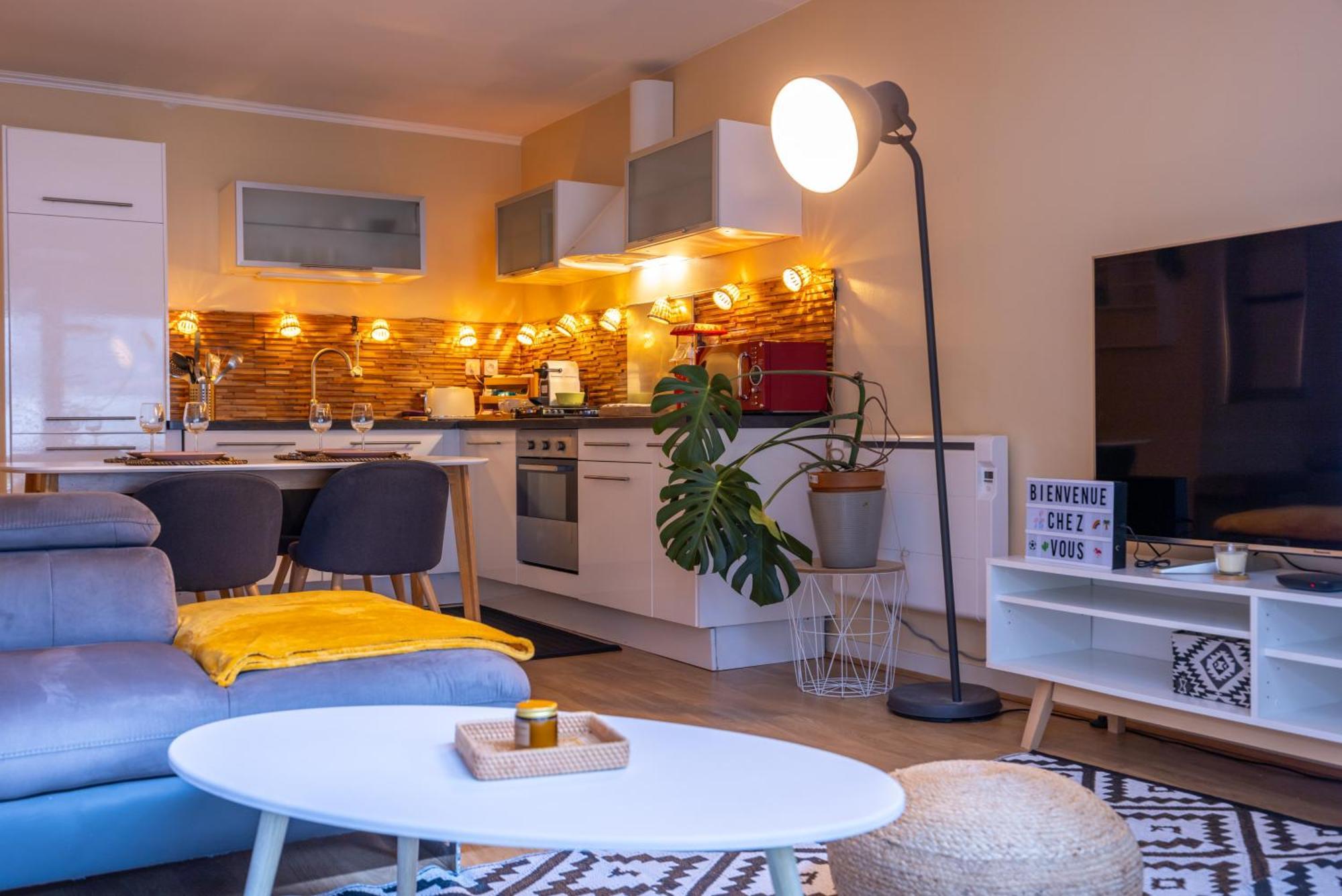 Le Coin Du Bonheur Apartment Нант Екстериор снимка