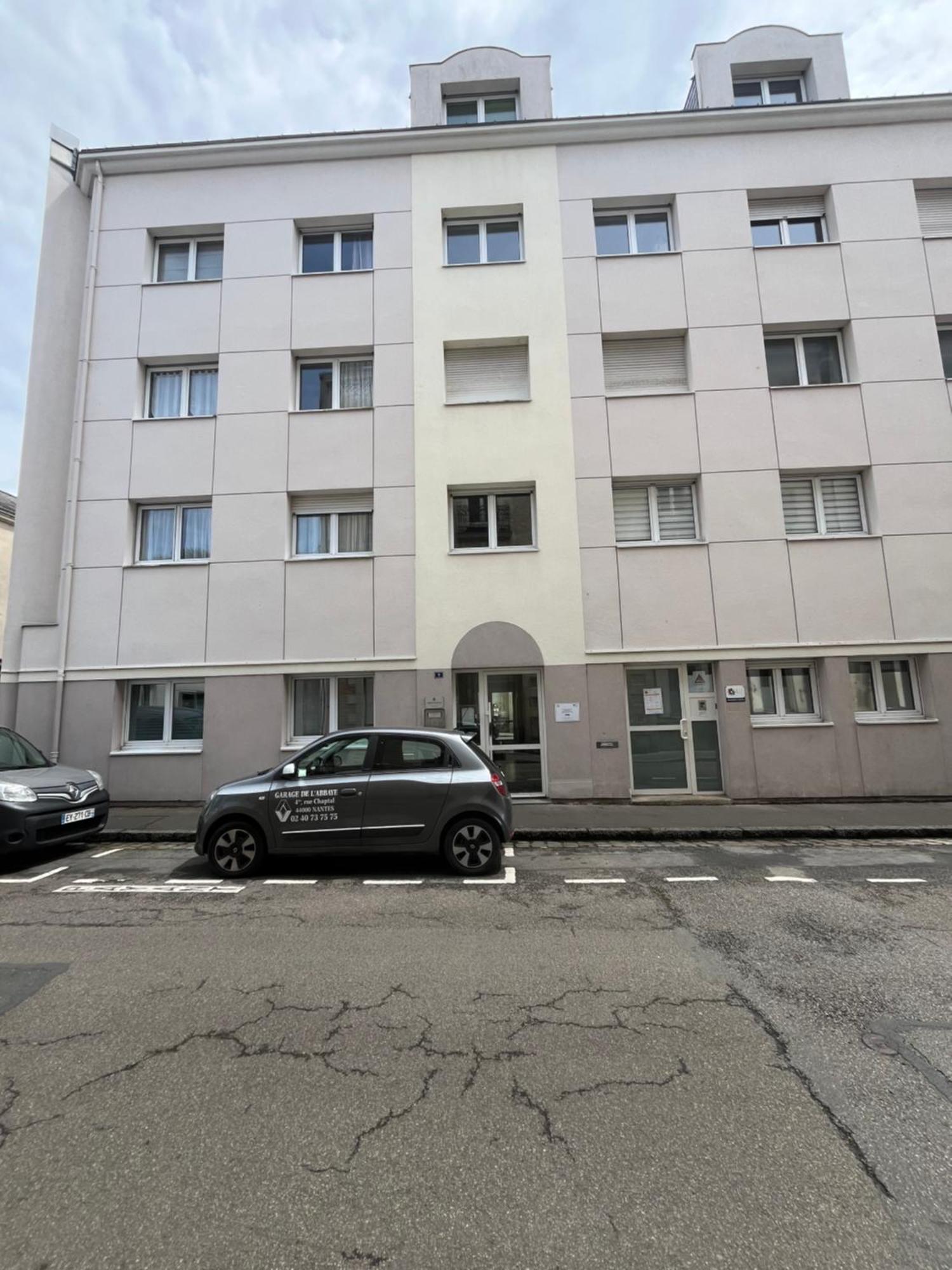 Le Coin Du Bonheur Apartment Нант Екстериор снимка